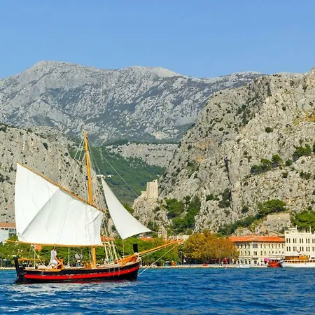 Antony * Гата